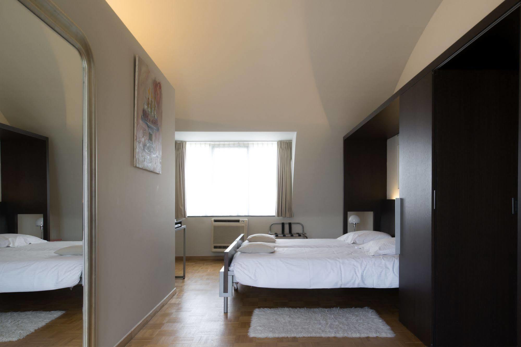 Hotel Verlooy Geel Bagian luar foto